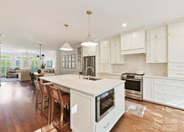 Property at 2621 Huntman Way, Charlotte, NC 28226, 4 beds, 3.5 baths