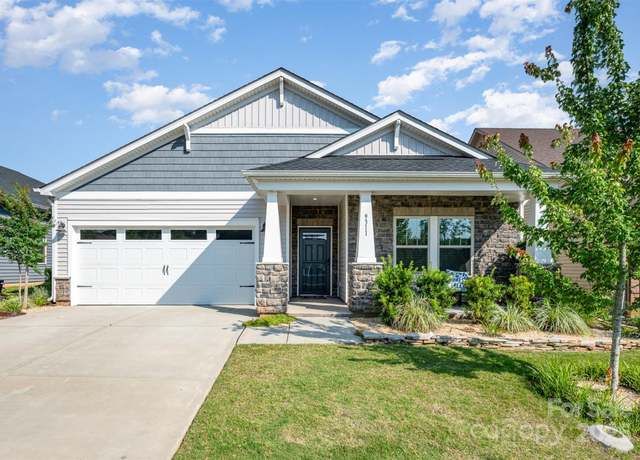 Property at 9311 Dunwich Dr, Gastonia, NC 28056, 4 beds, 3.5 baths