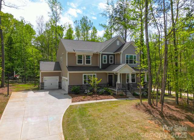 Property at 11215 Dappled Light Trl, Charlotte, NC 28227, 5 beds, 3.5 baths