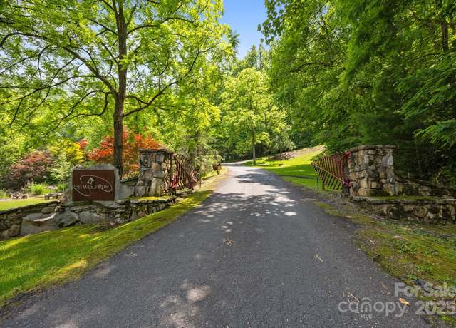 Property at 55 Red Wolf Run, Burnsville, NC 28714