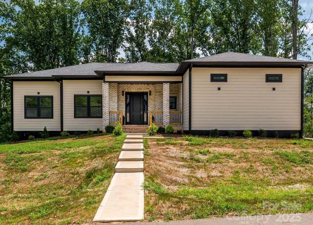 Property at 2004 Plain Field Dr, Bessemer City, NC 28016, 4 beds, 2.5 baths
