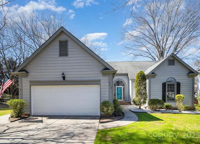 Property at 9200 Four Acre Ct, Charlotte, NC 28210, 3 beds, 2 baths