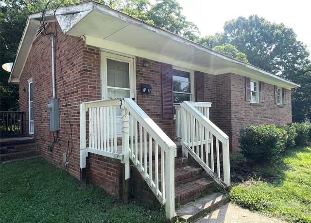 Property at 28 Maiden Ln, York, SC 29745, 3 beds, 1 bath
