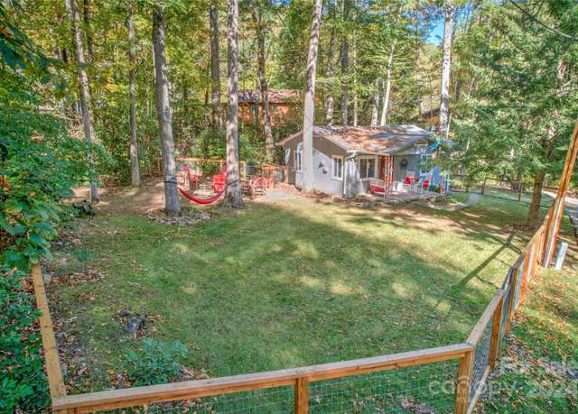 Property at 308 Spring Lake Rd, Maggie Valley, NC 28751, 1 bed, 1 bath