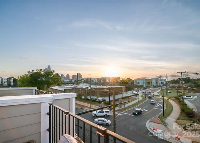 Property at 224 Parkwood Ave, Charlotte, NC 28206, 3 beds, 3.5 baths