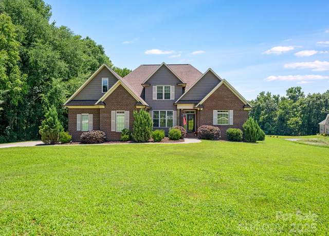 Property at 1011 Duntov Dr, Monroe, NC 28110, 3 beds, 2.5 baths