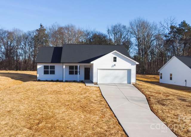 Property at 4115 Pebblebrook Cir SW, Concord, NC 28027, 4 beds, 2 baths