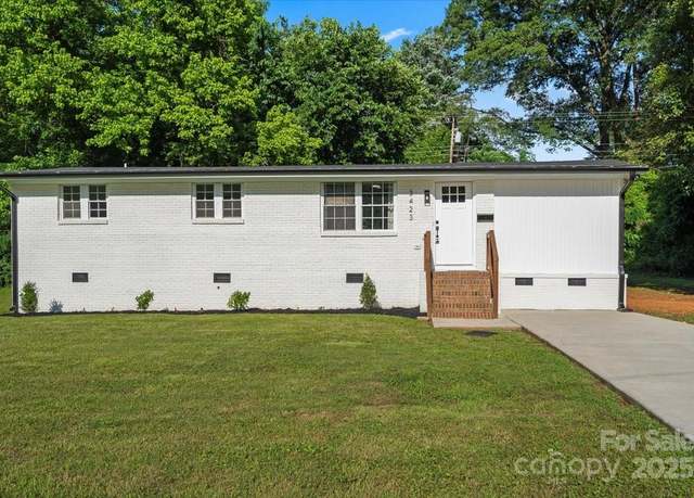 Property at 3423 Archer Ave, Charlotte, NC 28217, 4 beds, 3 baths