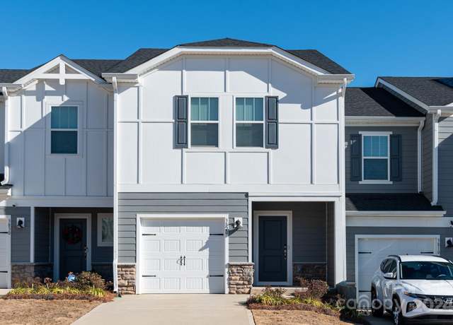 Property at 3820 Shider Ln, Kannapolis, NC 28081, 3 beds, 2.5 baths