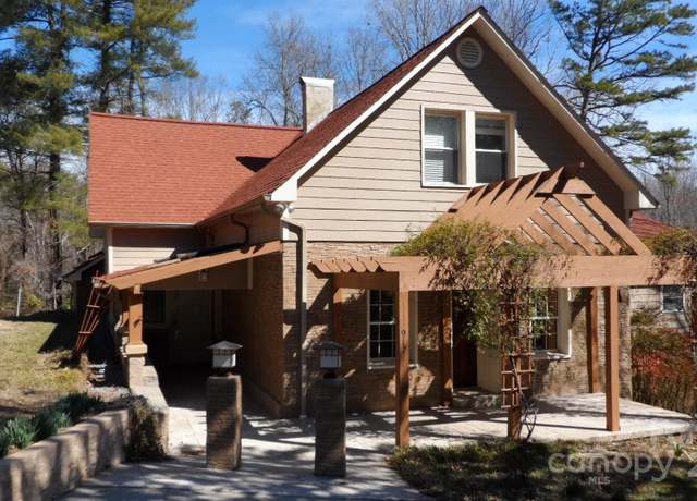 Property at 917 Zeline Ave NE, Valdese, NC 28690, 4 beds, 3 baths