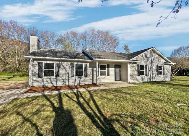 Property at 4700 Misty Hill Ln, Gastonia, NC 28056, 3 beds, 2 baths