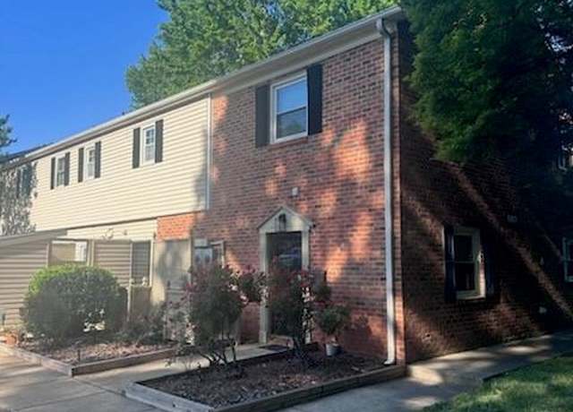 Property at 5901 Quail Hollow Rd Unit G, Charlotte, NC 28210, 2 beds, 2.5 baths