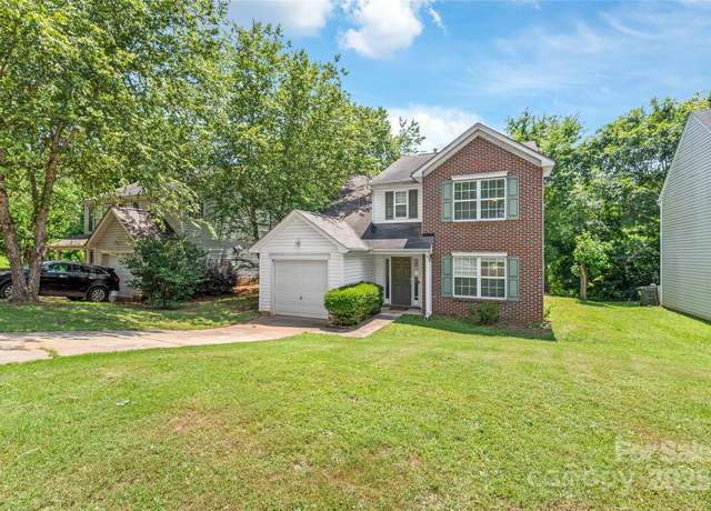 Property at 1276 Winding Path Rd, Clover, SC 29710, 3 beds, 2.5 baths