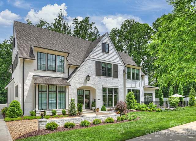 Property at 2509 Montrose Ct, Charlotte, NC 28207, 5 beds, 5.5 baths