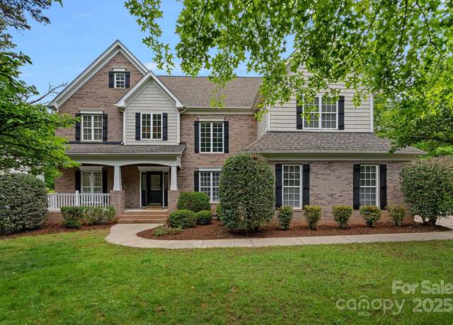 Property at 9624 Barnburgh Ln, Huntersville, NC 28078, 6 beds, 3 baths