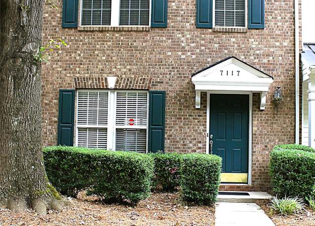 Property at 7117 Flying Scotsman Dr, Charlotte, NC 28213, 2 beds, 2.5 baths