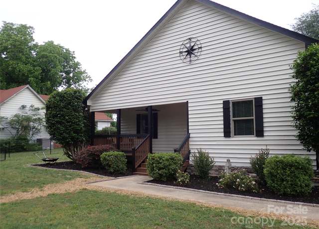 Property at 1111 Unionville Church Rd, Monroe, NC 28110, 3 beds, 3 baths