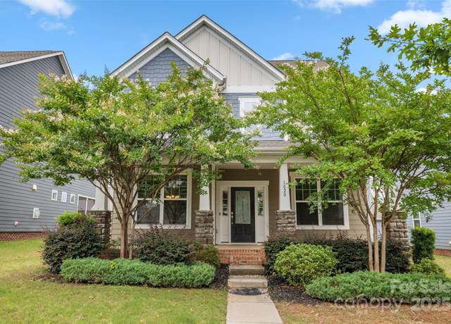 Property at 1020 Bannister Rd, Waxhaw, NC 28173, 5 beds, 3 baths