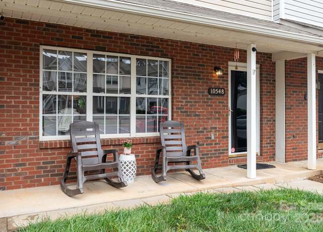 Property at 10548 English Setter Way, Charlotte, NC 28269, 3 beds, 3.5 baths