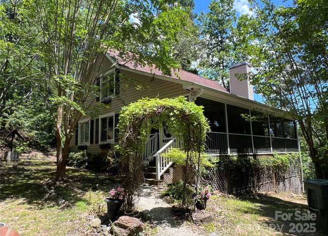 Property at 430 Laurel Heights Ln, Tryon, NC 28782, 3 beds, 3 baths