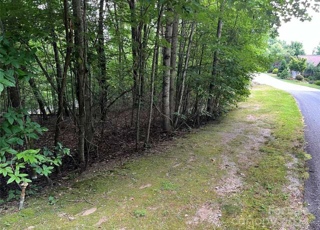 Property at 185 Ladys Fern Trl Unit 8-G, Hendersonville, NC 28739