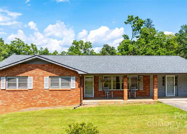 Property at 72 Cooper Dr, Nebo, NC 28761, 3 beds, 2 baths