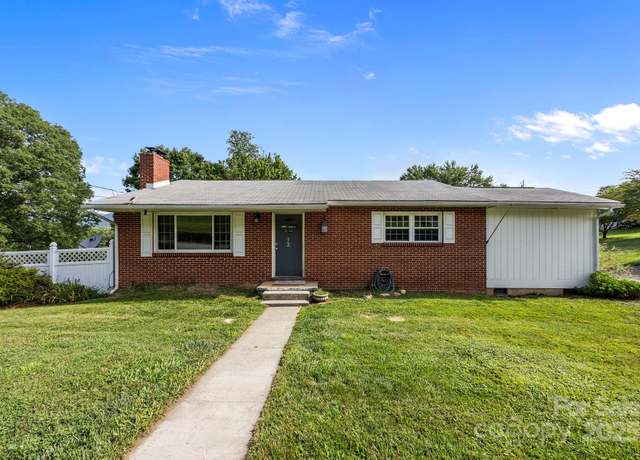 Property at 72 Boydston St, Canton, NC 28716, 2 beds, 2 baths