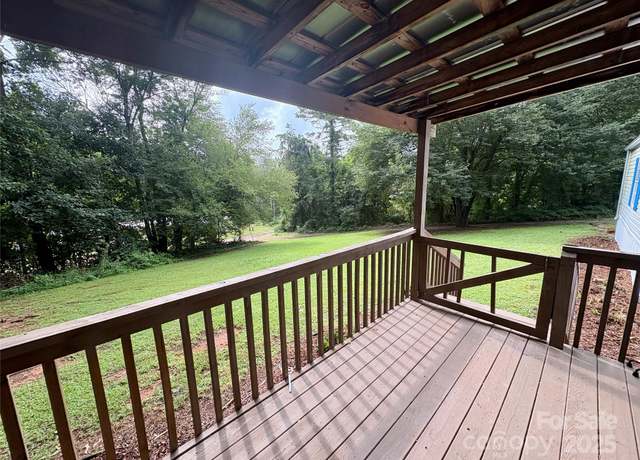 Property at 160 Leota Ln, Olin, NC 28660, 2 beds, 2 baths