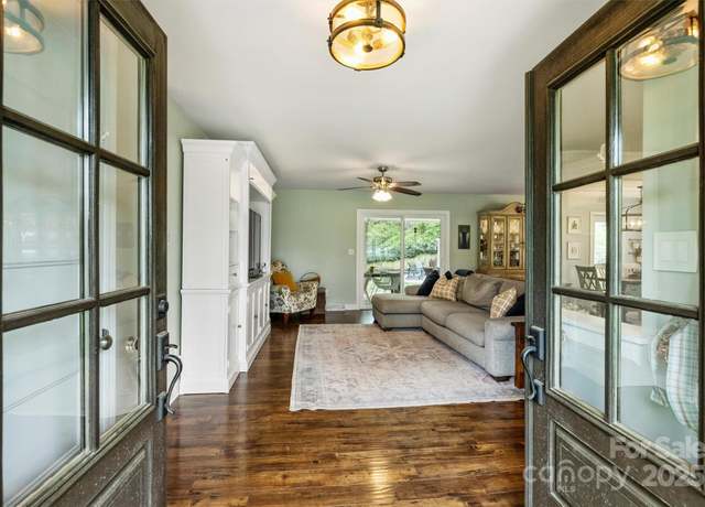 Property at 9025 Shields Dr, Huntersville, NC 28078, 3 beds, 2 baths