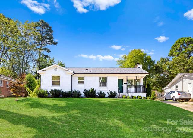 Property at 5440 Kildare Dr, Charlotte, NC 28215, 3 beds, 2 baths