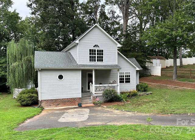 Property at 7705 Red Robin Trl, Denver, NC 28037, 3 beds, 2 baths