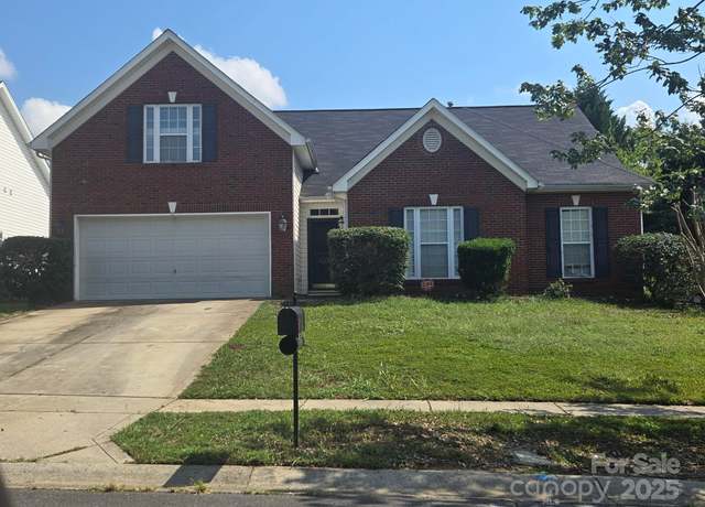 Property at 13409 Planters Row Dr, Charlotte, NC 28278, 3 beds, 2 baths