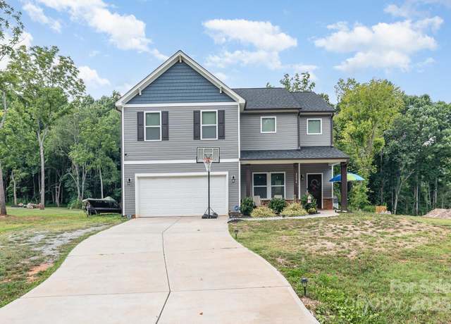Property at 3536 Driftwood Dr, Gastonia, NC 28056, 5 beds, 2.5 baths
