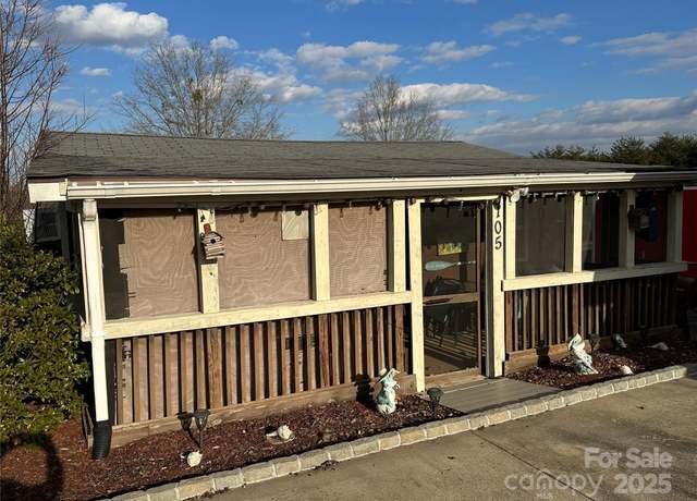 Property at 105 Richard Dr, New London, NC 28127, 3 beds, 1 bath