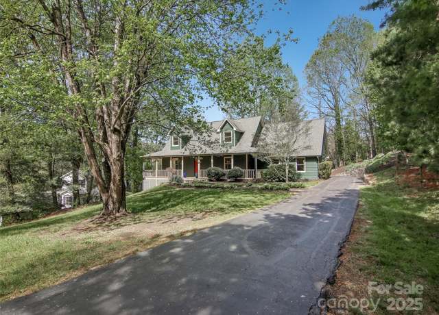 Property at 11 Timothy Ln, Candler, NC 28715, 3 beds, 2 baths