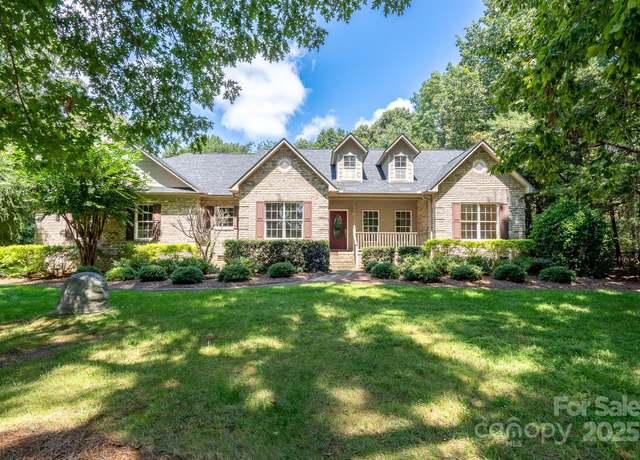 Property at 426 Pearl Bay Dr, New London, NC 28127, 3 beds, 2 baths