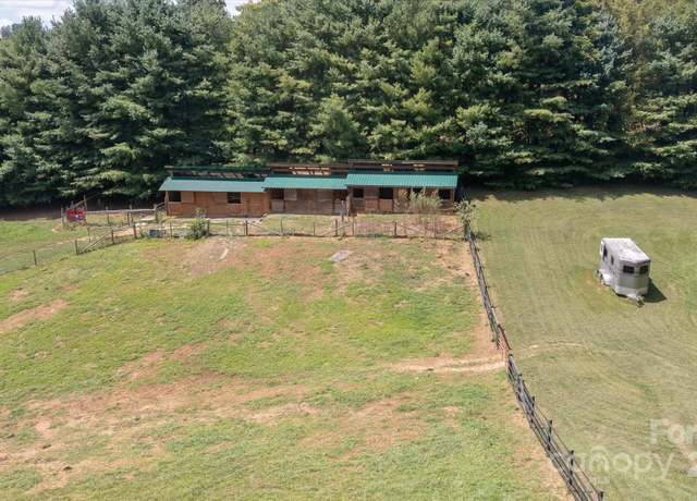 Property at 80 Sharon Rd, Fairview, NC 28730