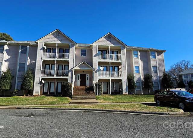 Property at 6127 Meadow Rose Ln, Charlotte, NC 28215, 2 beds, 2 baths