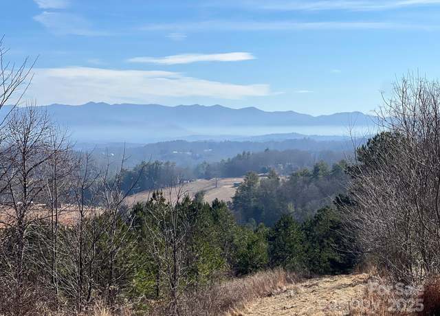 Property at 7550 Meadows Town Rd, Marshall, NC 28753