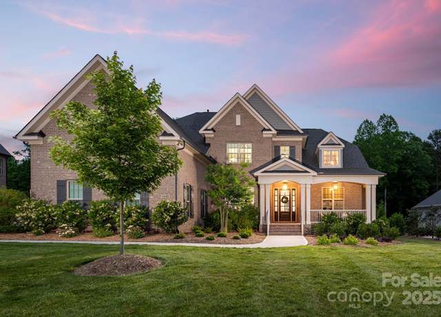 Property at 1445 Cherry Laurel Dr, Waxhaw, NC 28173, 6 beds, 4.5 baths