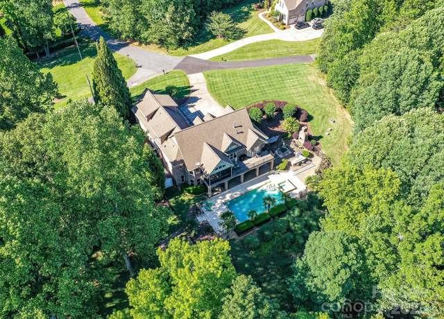 Property at 4290 Barbrick St, Sherrills Ford, NC 28673, 4 beds, 5 baths
