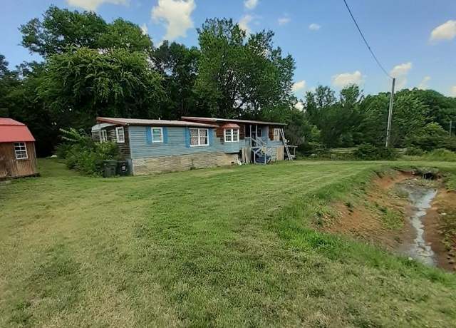Property at 3913 Stough Rd SW, Concord, NC 28027, 3 beds, 1.5 baths