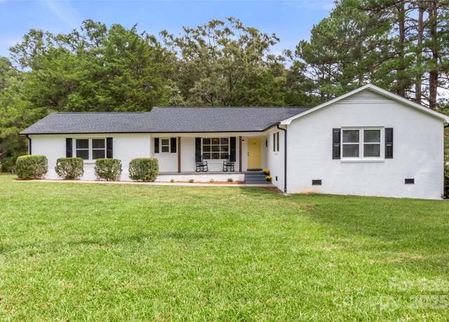 Property at 2178 Eastview Rd, Rock Hill, SC 29732, 4 beds, 2.5 baths