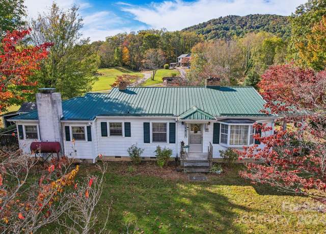 Property at 396 & 400 Will Hyatt Rd, Waynesville, NC 28786, 4 beds, 2 baths
