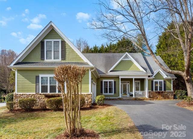 Property at 44 Chip Shot Ct, Mills River, NC 28759, 3 beds, 2.5 baths