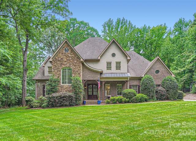 Property at 1056 James Madison Dr, Matthews, NC 28104, 4 beds, 3.5 baths