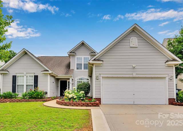 Property at 2026 Rosewater Ln, Indian Trail, NC 28079, 3 beds, 2 baths