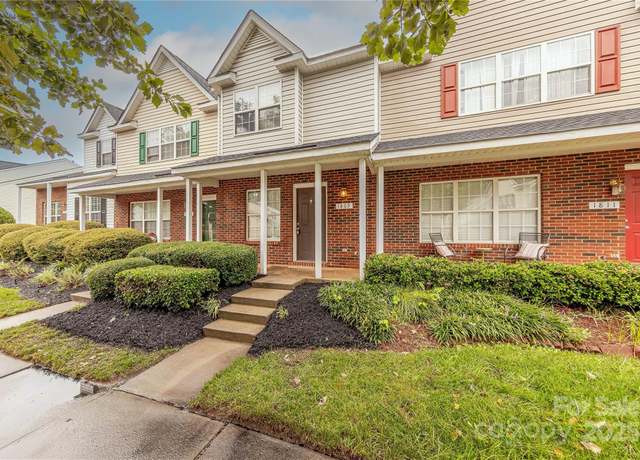 Property at 1809 Birch Heights Ct, Charlotte, NC 28213, 2 beds, 2.5 baths