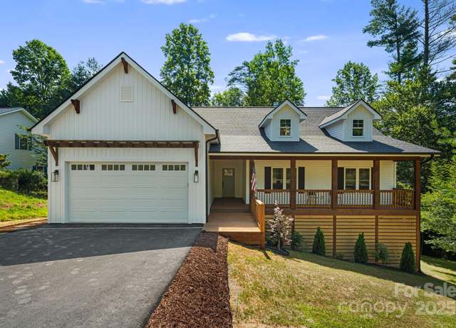 Property at 96 Sunset Ridge Dr, Etowah, NC 28729, 3 beds, 2 baths