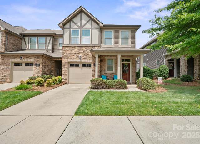 Property at 7322 Dulnian Way, Charlotte, NC 28278, 3 beds, 2.5 baths
